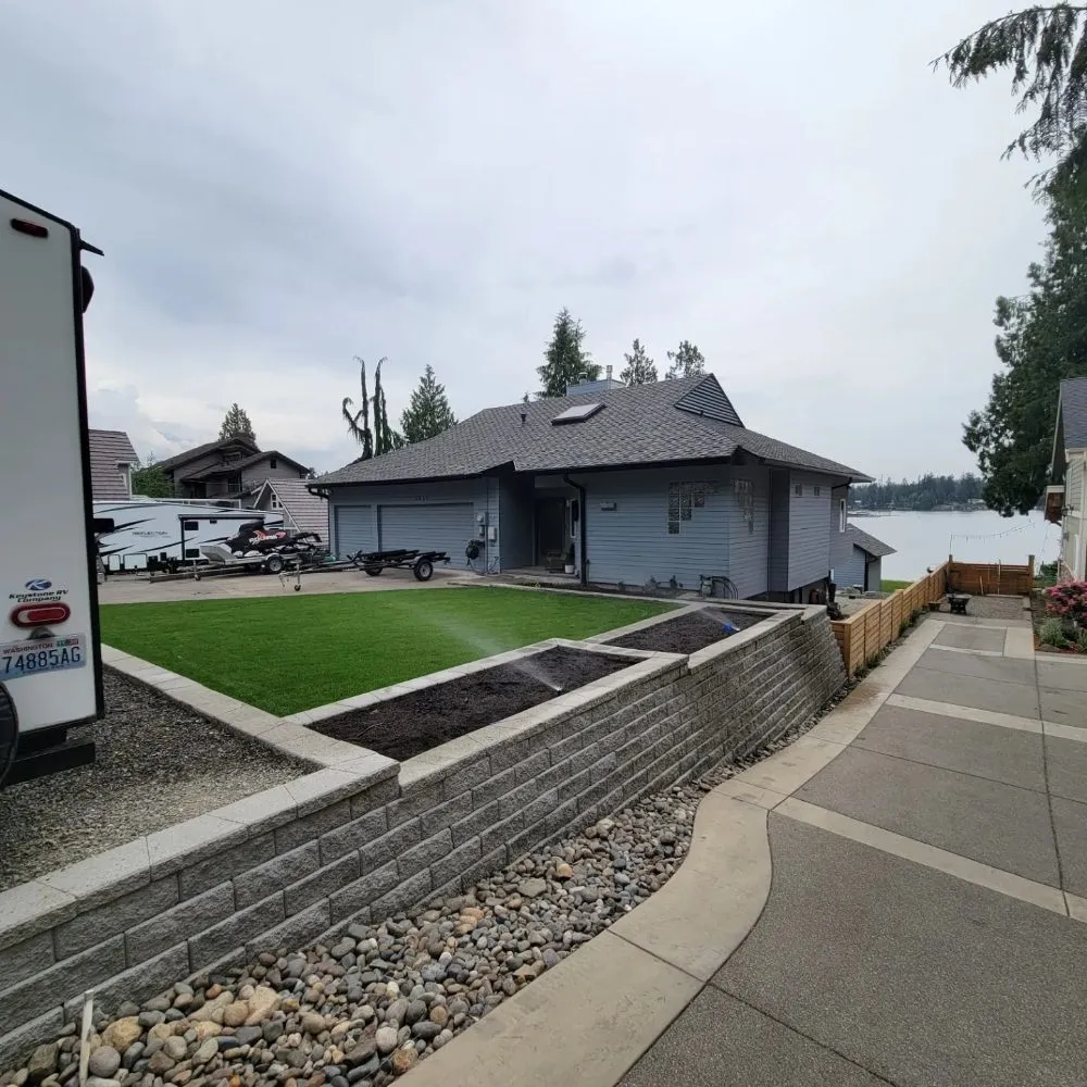 Professional landscape design in Puyallup, WA by CR Landscaping And Fencing