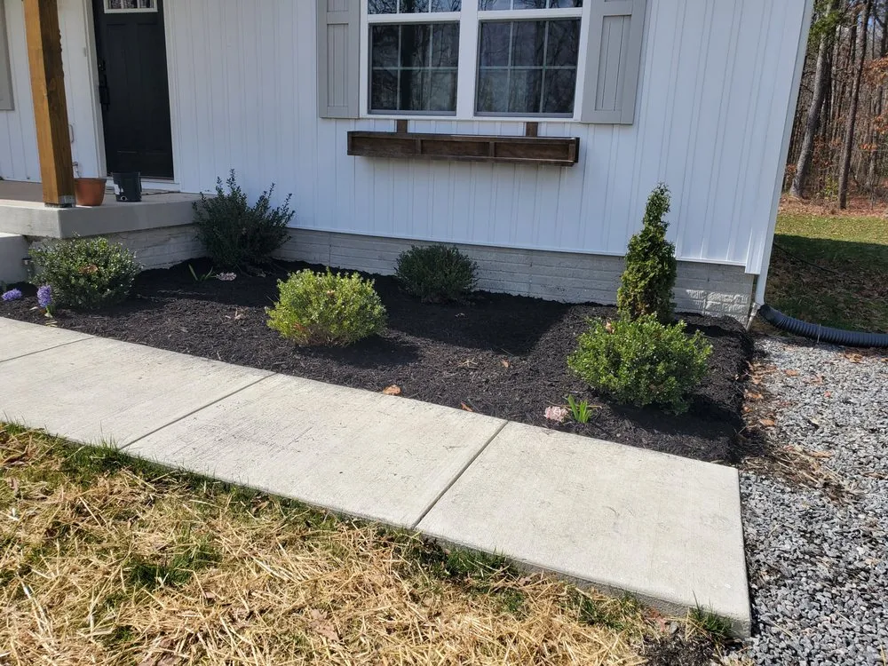 Top-rated landscape design in Fredericksburg, VA by C&R Landscaping