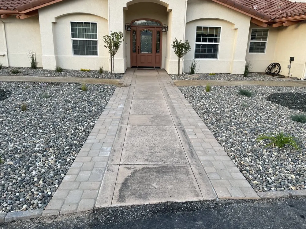 Affordable yard cleanup service for homes in Atascadero, CA by C&R Landscaping Services