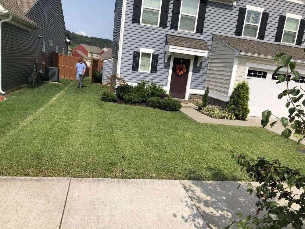 Expert outdoor landscaping in Ashland City, TN - C&r Lawn and Removal Services