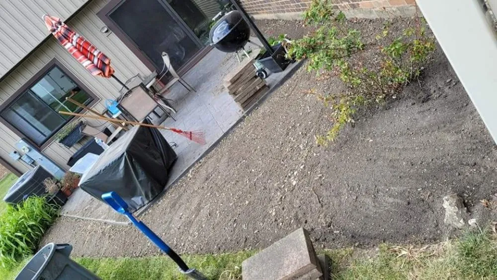 Trusted garden landscaping experts serving Addison, IL - C&R Lawn Maintenance