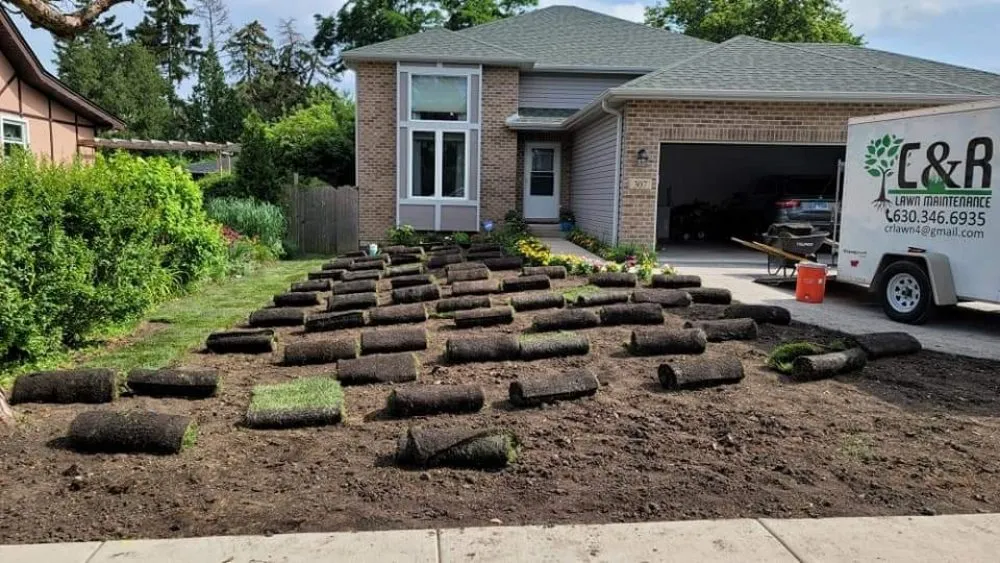 Local lawn mowing service experts serving Addison, IL - C&R Lawn Maintenance