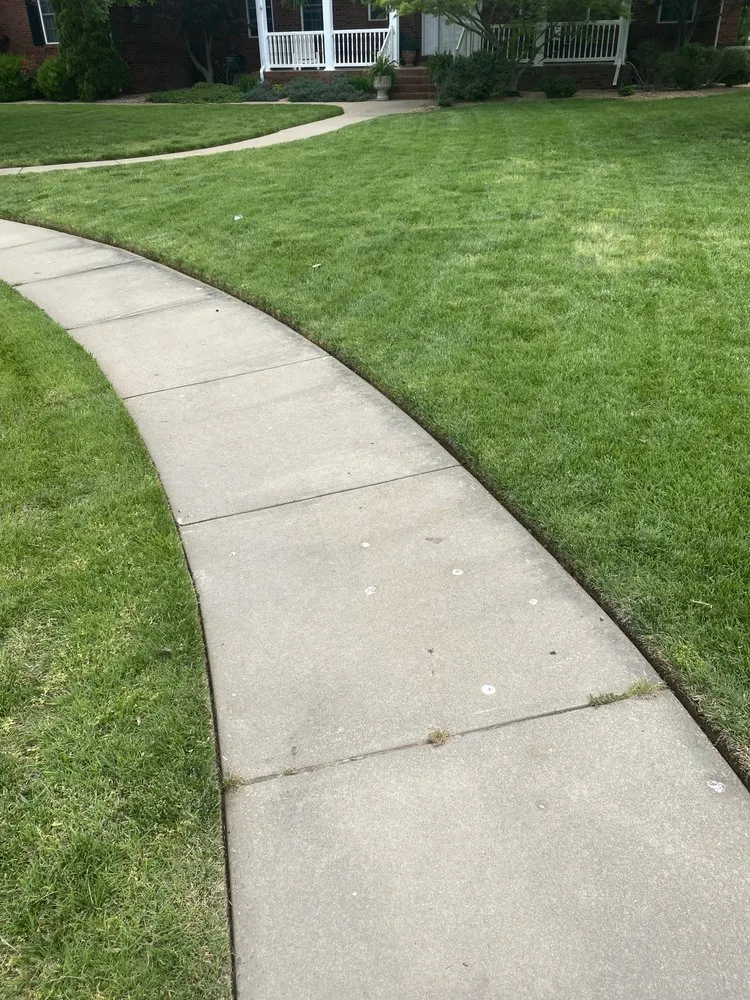 Affordable garden landscaping experts serving Sikeston, MO - Craft Lawn Care