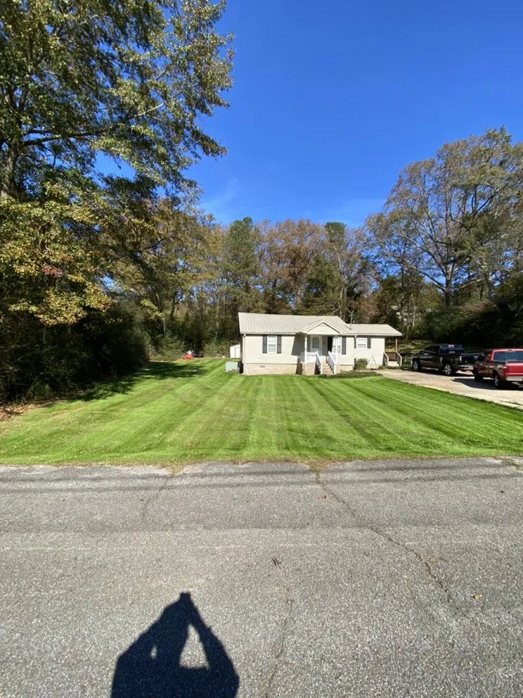 Reliable lawn mowing service in Oxford, AL by Craft Lawn Management