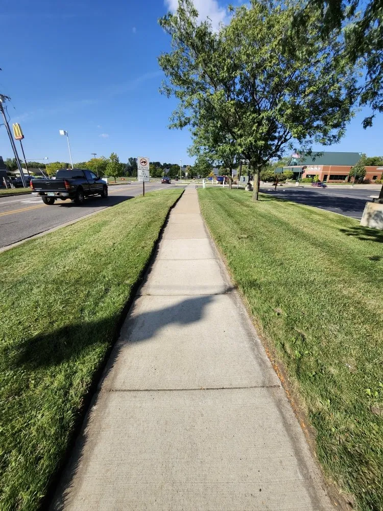 Trusted garden landscaping experts serving Pleasant Lake, MI - Craft Property Maintenance