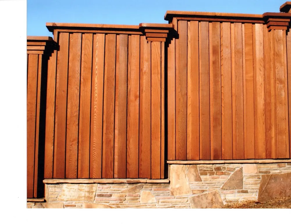 Custom garden landscaping in Dallas, TX - Craftsman Fence & Deck