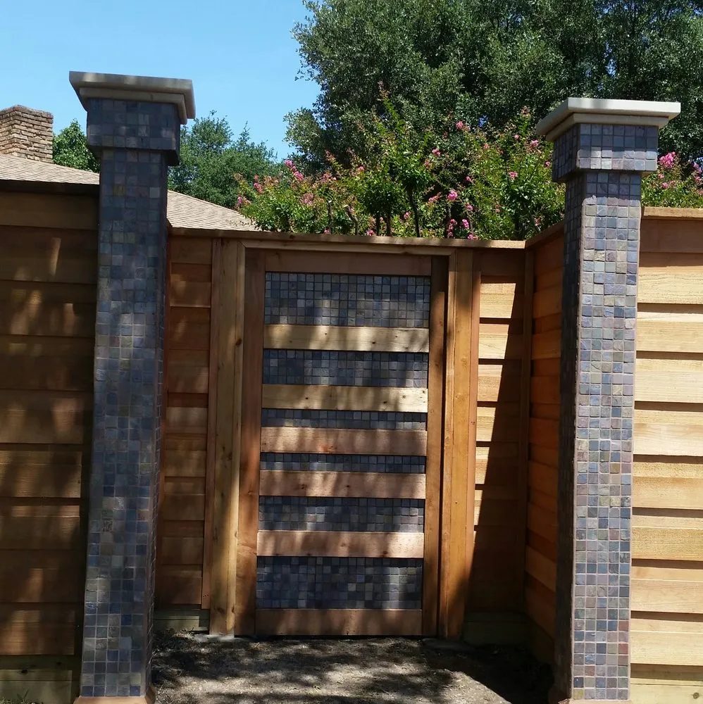 Reliable landscape design for outdoor upgrades across Dallas, TX - Craftsman Fence & Deck