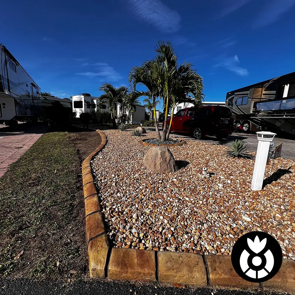 Expert yard maintenance experts serving Orlando, FL - Crafty Curbers