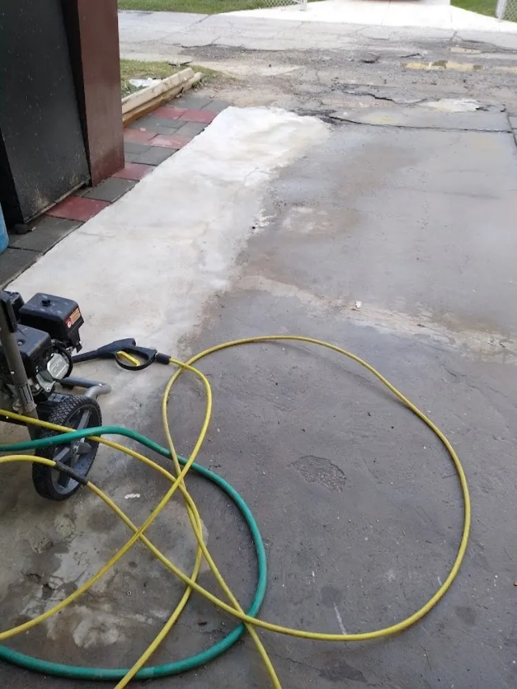 Custom outdoor landscaping experts serving Sharon Hill, PA - Crafty Customs