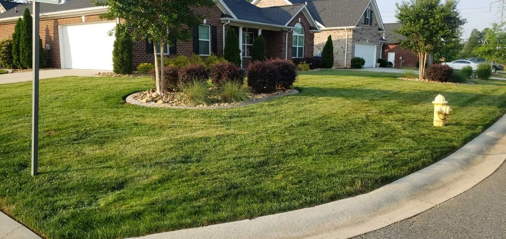 Affordable yard cleanup service experts serving Locust, NC - Cragan's Quality Lawn Care