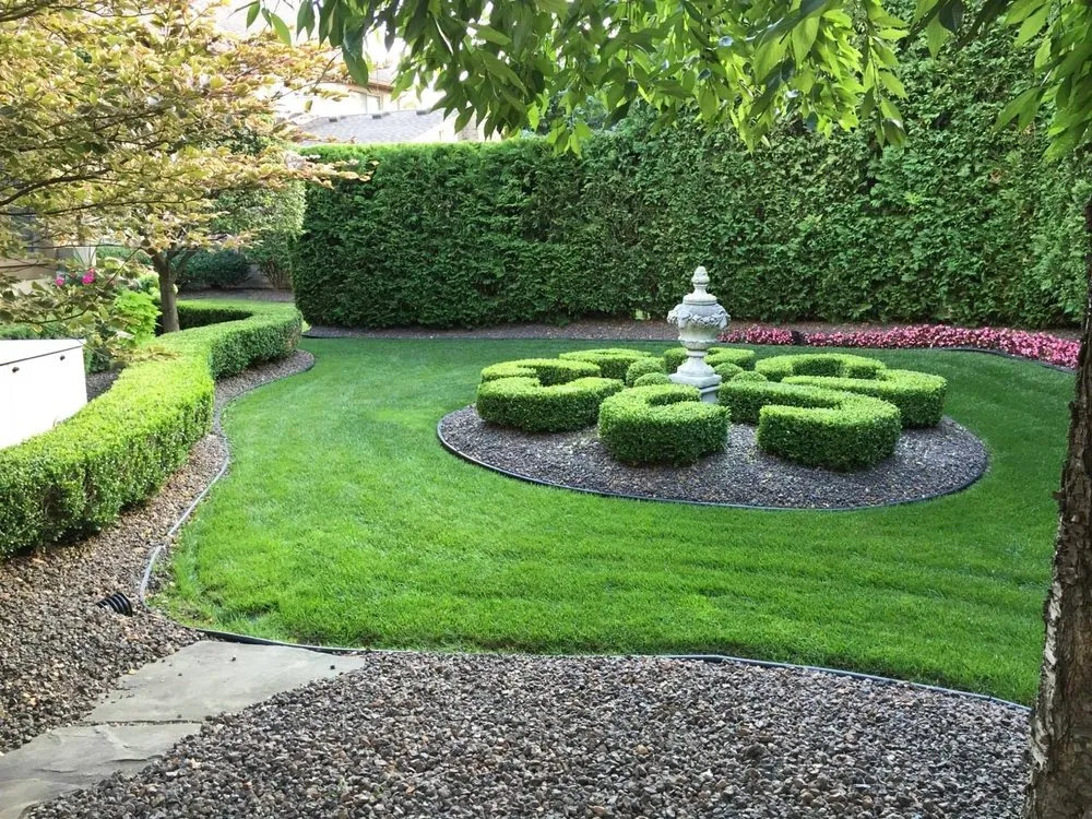 Top-rated outdoor landscaping in Wixom, MI by Craig Adam's Landscaping