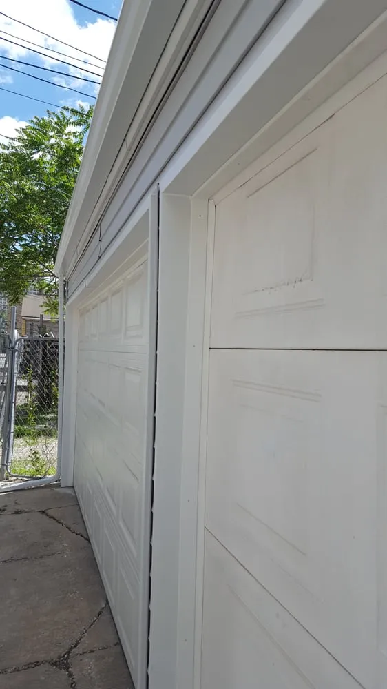 Trusted outdoor landscaping experts serving Chicago, IL - Crain Development