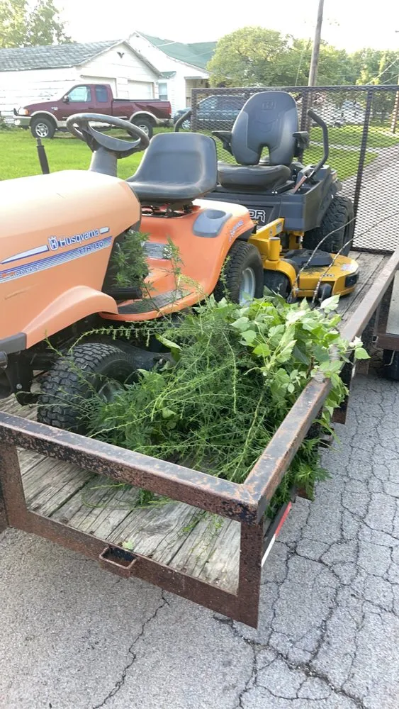 Top-rated yard cleanup service in Chillicothe, MO - Cranmers Lawn Care and Mowing