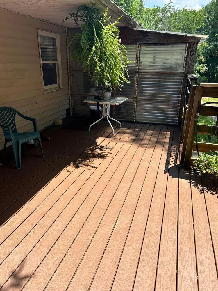 Expert lawn care service in Fayetteville, GA - Crasian Decking & Landscaping