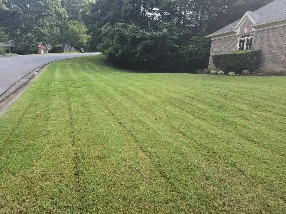 Custom residential landscaping for year-round maintenance across rome, GA - Cratons Lawn