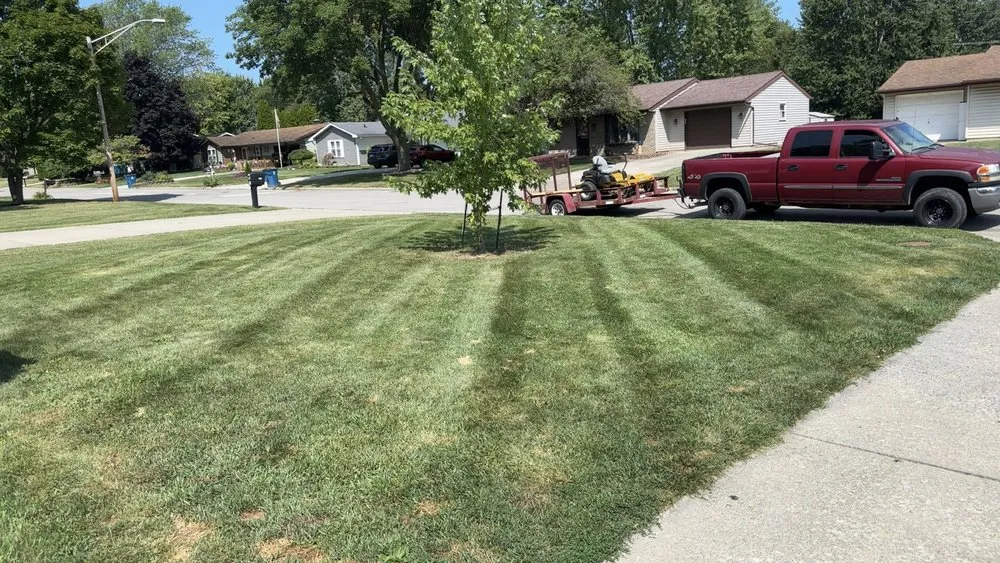 Affordable lawn mowing service for year-round maintenance in Bryan, OH by Craven’s Lawncare and Outdoor Solutions