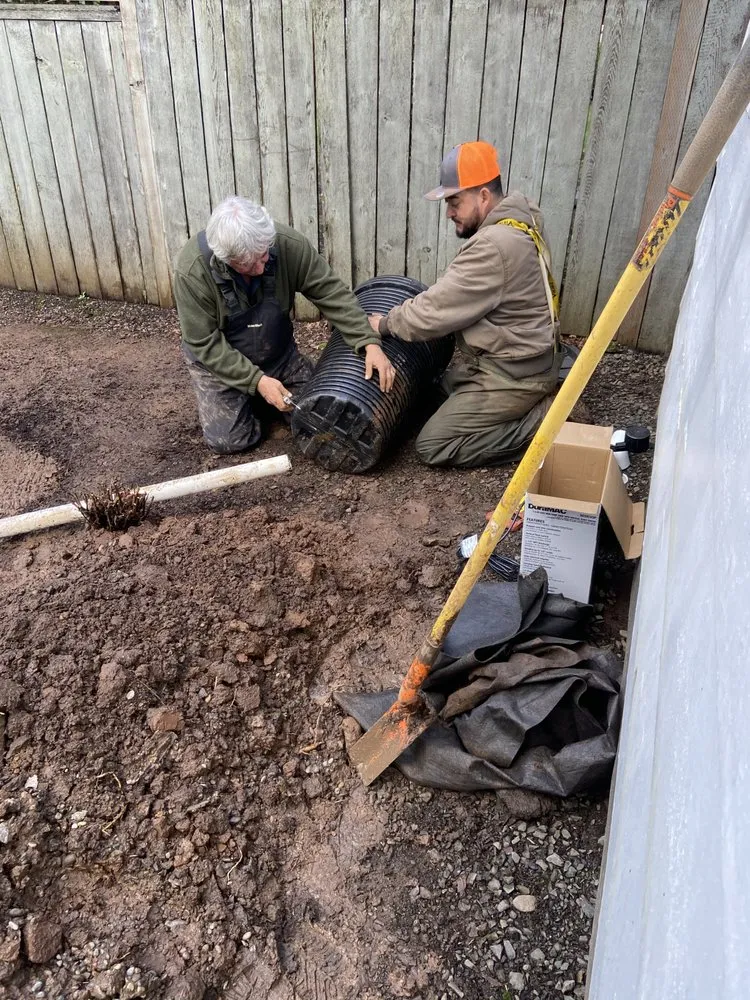 Top-rated lawn mowing service in Salem, OR - Cravinho Landscape & Lighting