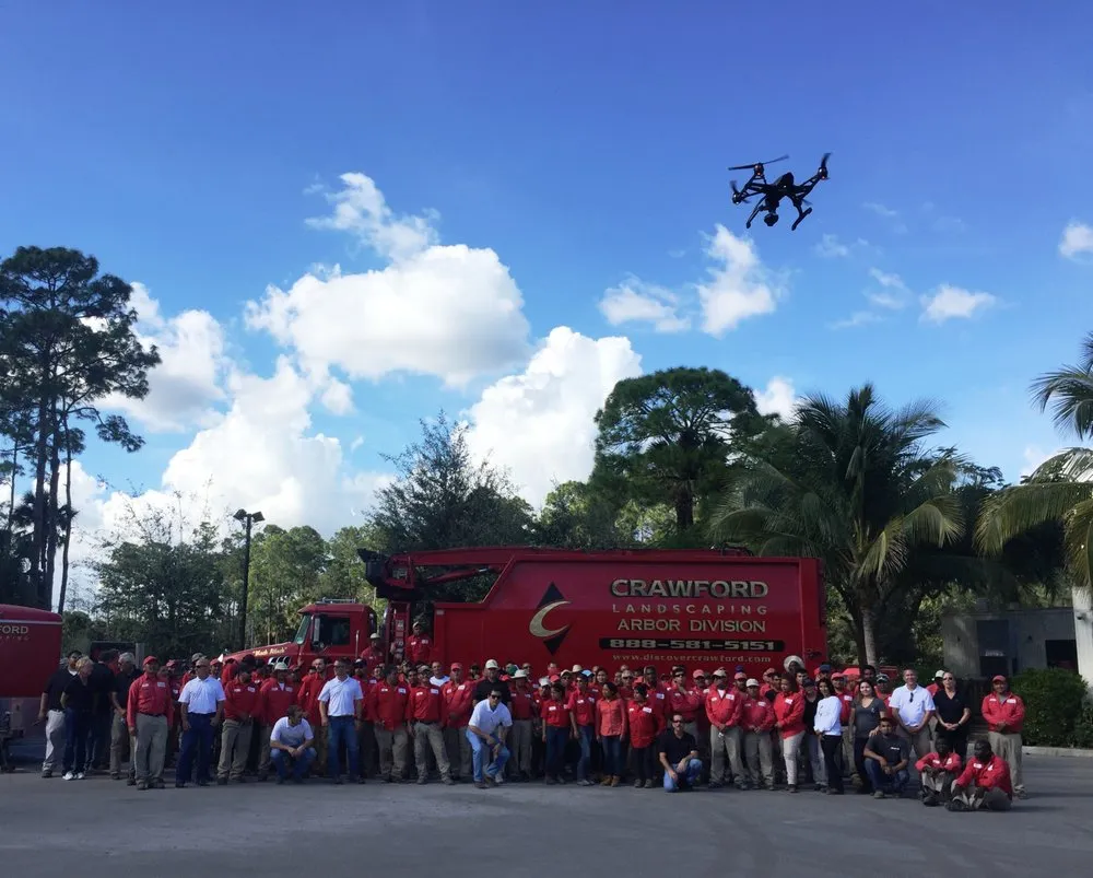 Custom lawn mowing service in Naples, FL - Crawford Landscaping