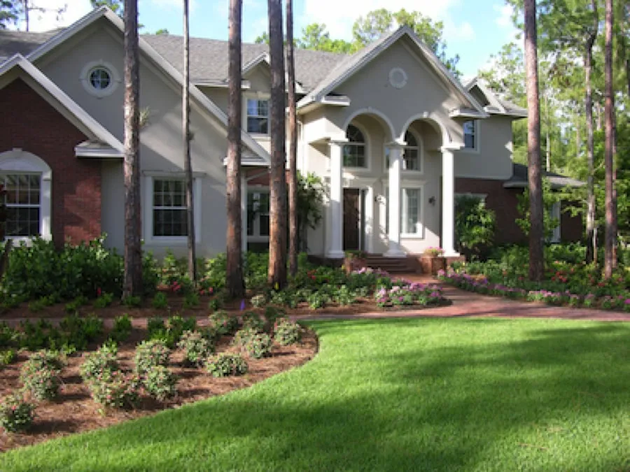 Local garden landscaping in Naples, FL by Crawford Landscaping