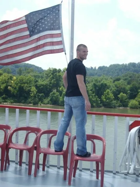 Local garden landscaping for beautiful yards across Jacksonville, NC - Crazy Bear Lawn Care