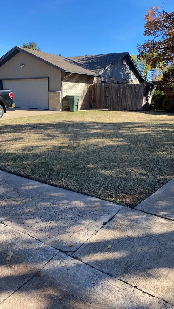 Affordable lawn mowing service in Edmond, OK by Crazy Cutz Landscaping