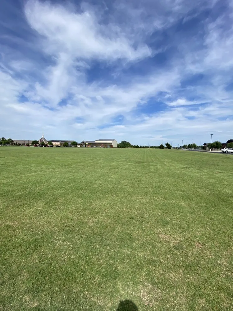 Local landscaping services in Edmond, OK - Crazy Cutz Landscaping