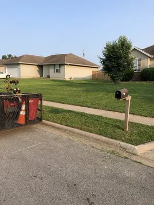 Crazy G Lawn Service Logo