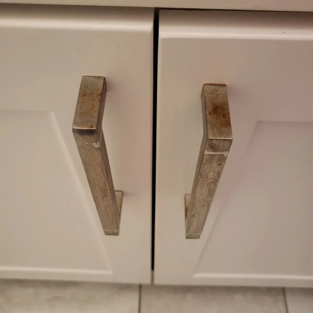 Custom lawn care service in Interlachen, FL - Crazyhouse Lawn and home services LLC