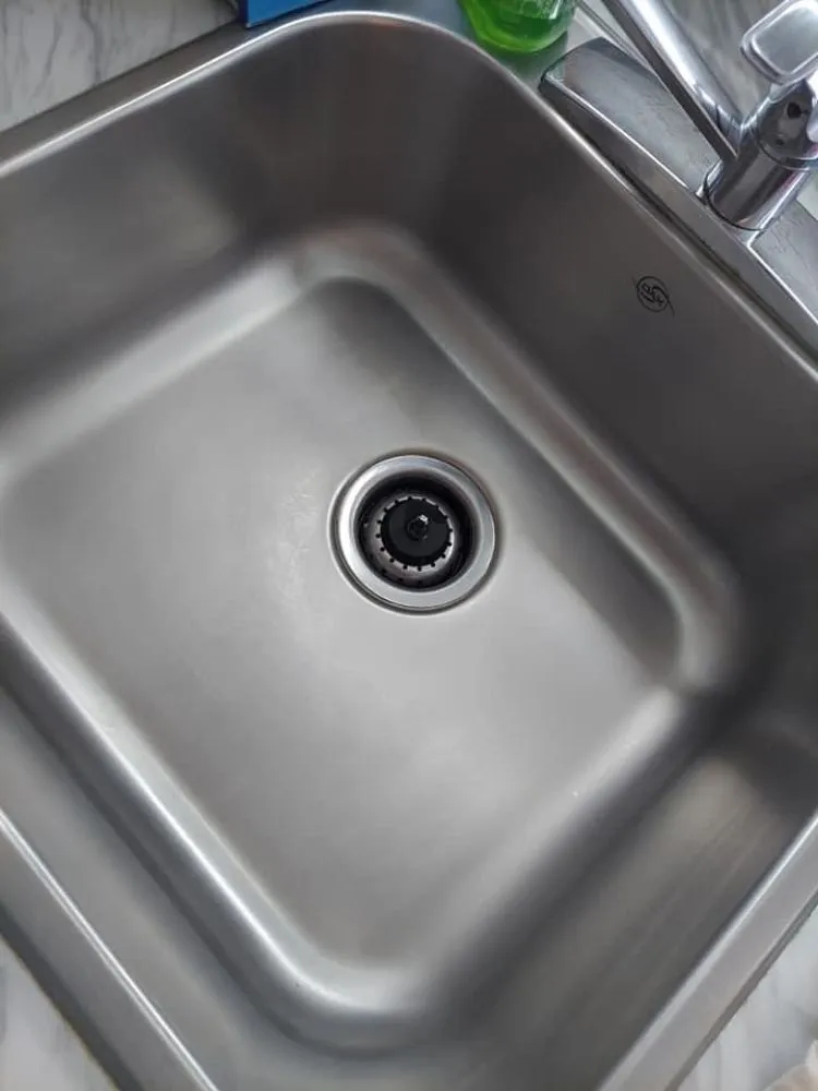 Affordable landscaping services experts serving Interlachen, FL - Crazyhouse Lawn and home services LLC