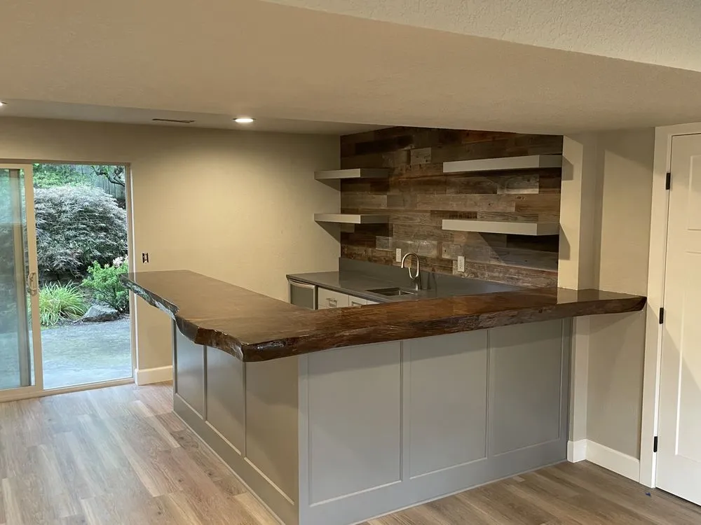 Affordable garden landscaping in Terrebonne, OR by CRB Construction