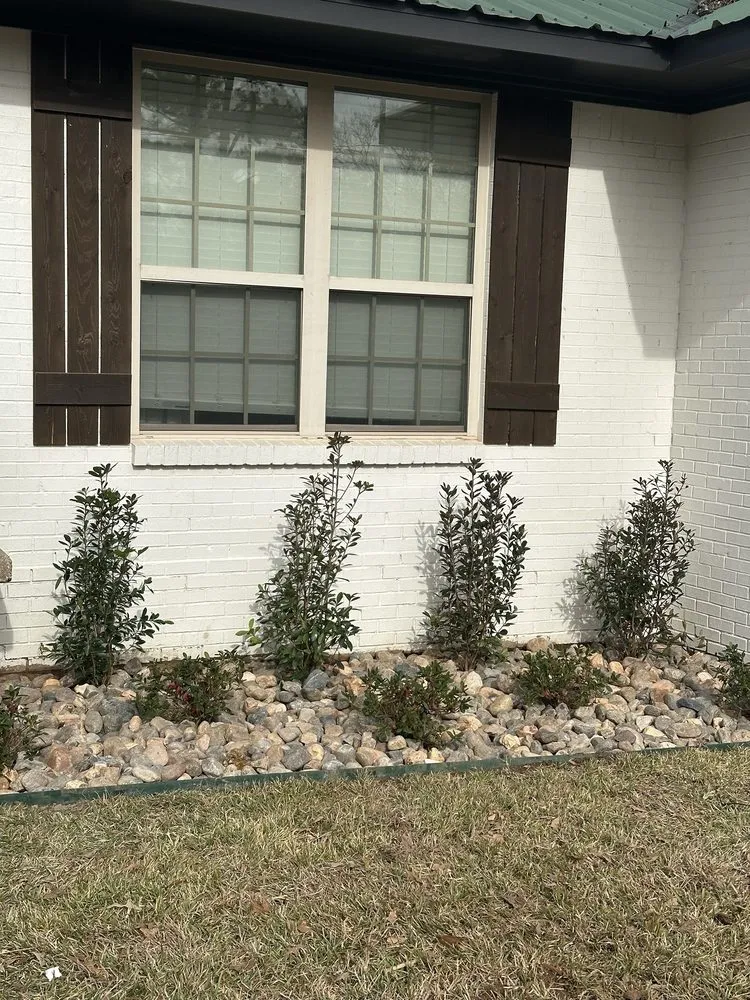 Expert garden landscaping experts serving Tyler, TX - CRC Landscaping & Construction