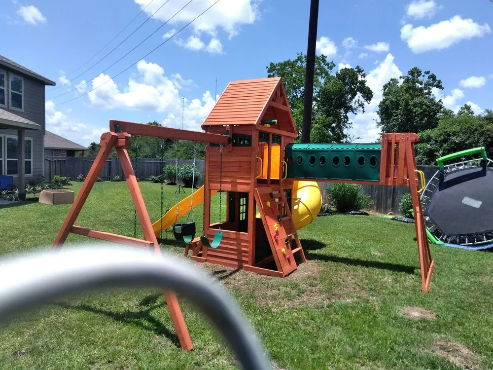 Trusted landscape design for beautiful yards in Houston, TX by Crdr Services