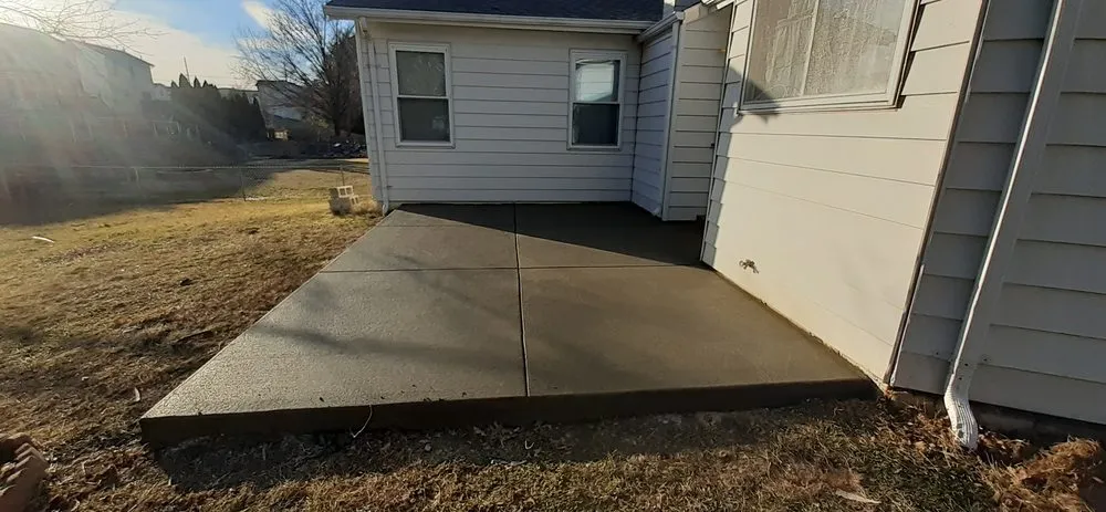 Expert outdoor landscaping for year-round maintenance across Saint Peters, MO - Creamer Construction