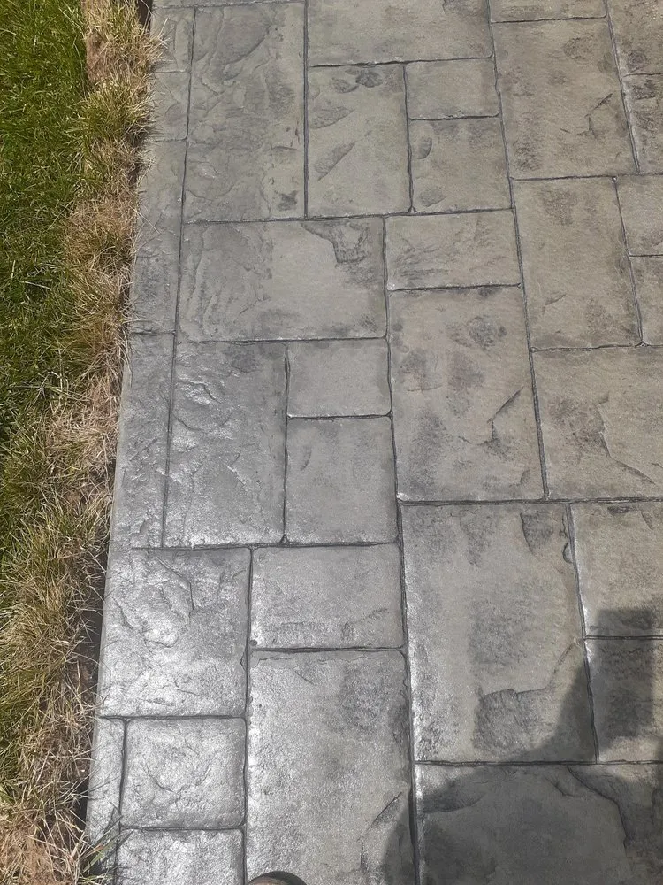 Professional yard maintenance in Saint Peters, MO by Creamer Construction