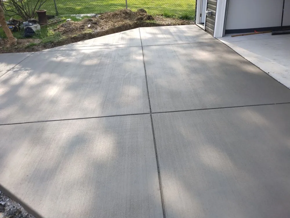 Affordable yard cleanup service near you across Saint Peters, MO - Creamer Construction