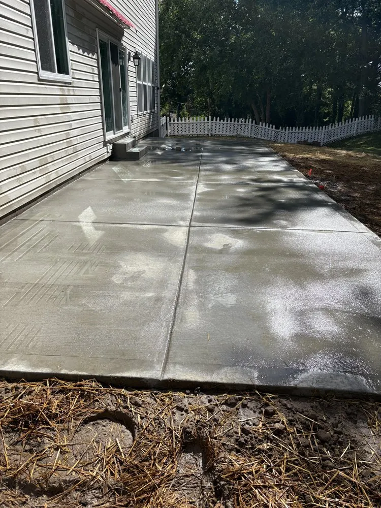 Local yard maintenance for year-round maintenance in Saint Peters, MO by Creamer Construction