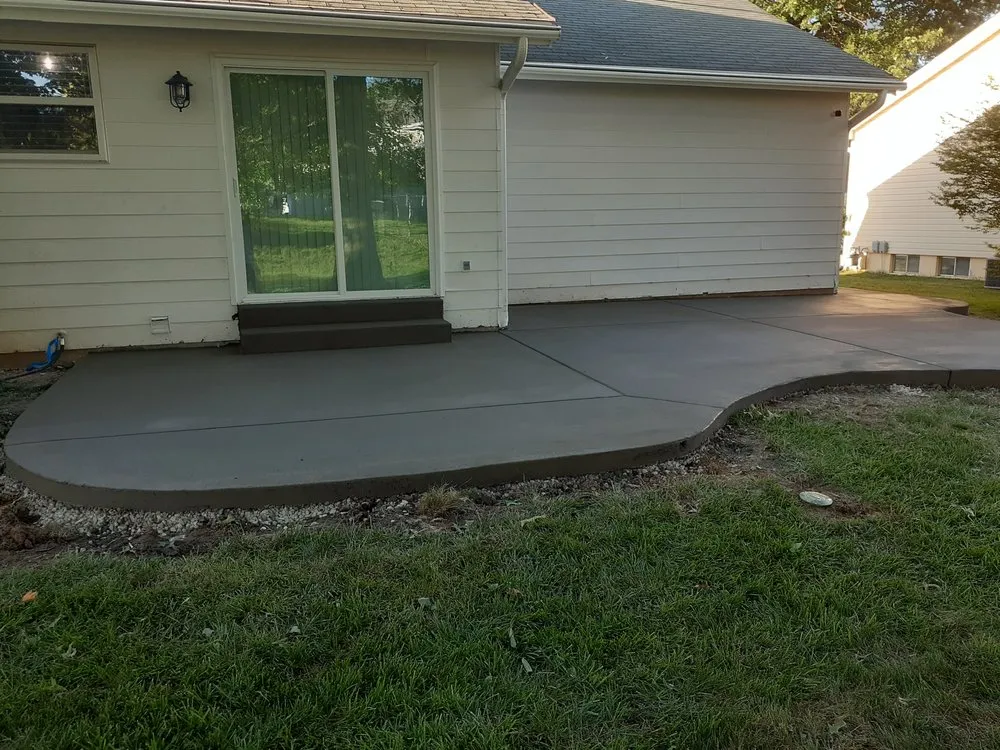 Reliable yard maintenance in Saint Peters, MO - Creamer Construction