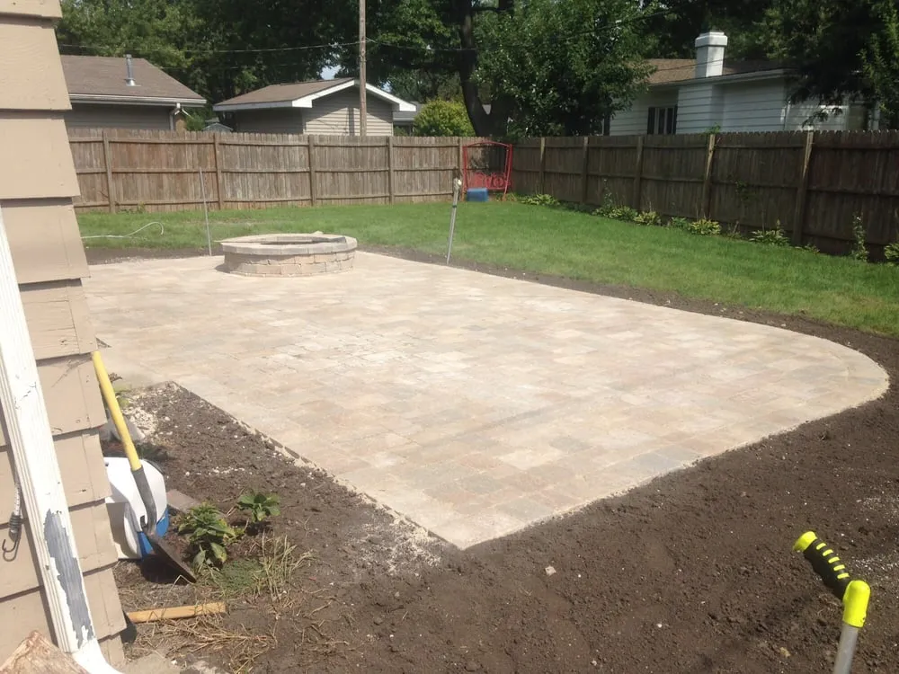 Local landscape design in Cortland, IL - Createscape