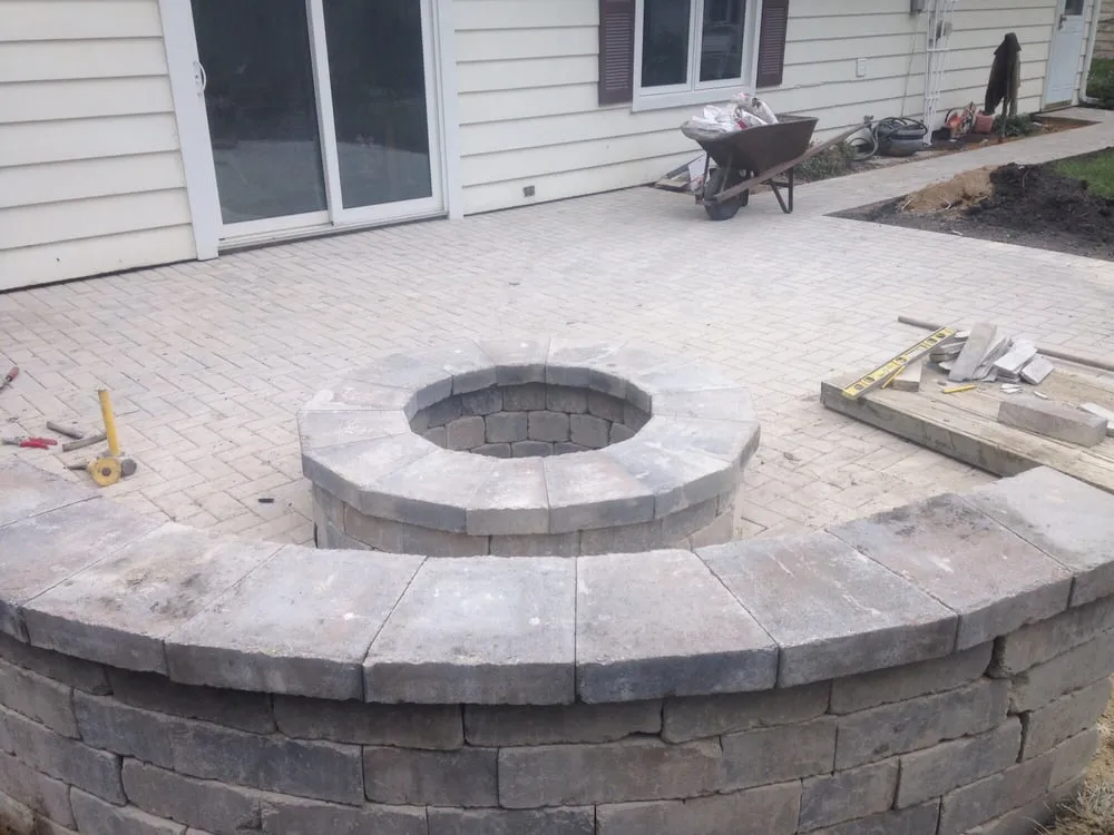 Reliable lawn care service experts serving Cortland, IL - Createscape