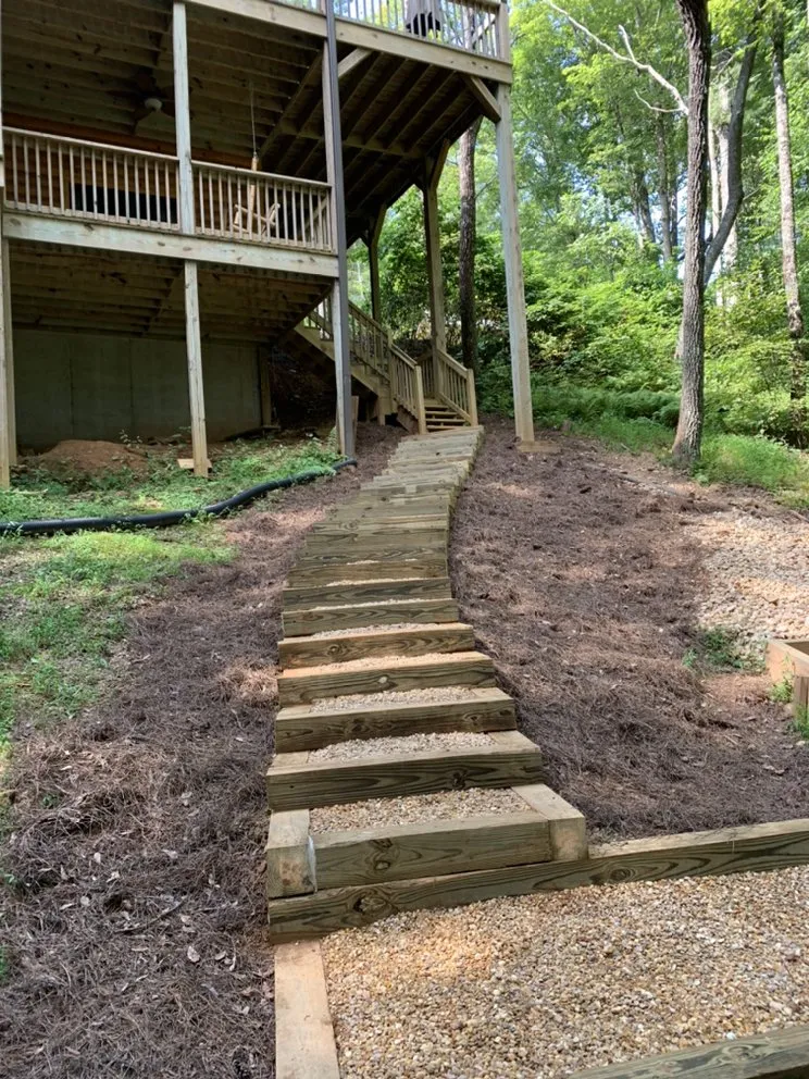 Local residential landscaping in Ellijay, GA by Createscape Landscaping Service