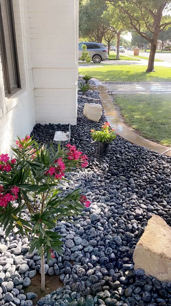 Local lawn care service experts serving Lubbock, TX - Creative Care Tree & Landscaping