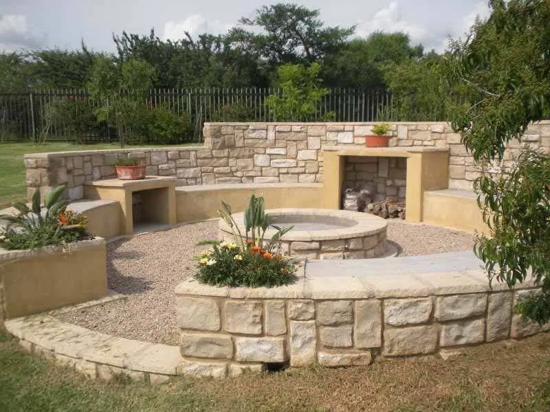 Expert residential landscaping in Plainview, NY - Creative Century Stonewall Masonry