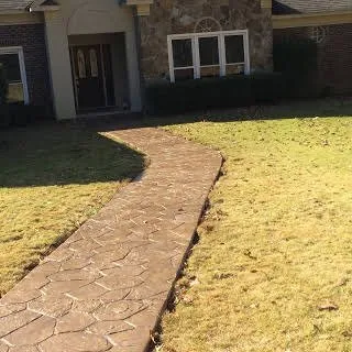 Professional landscaping services experts serving Columbus, GA - Creative Concrete & Landscape