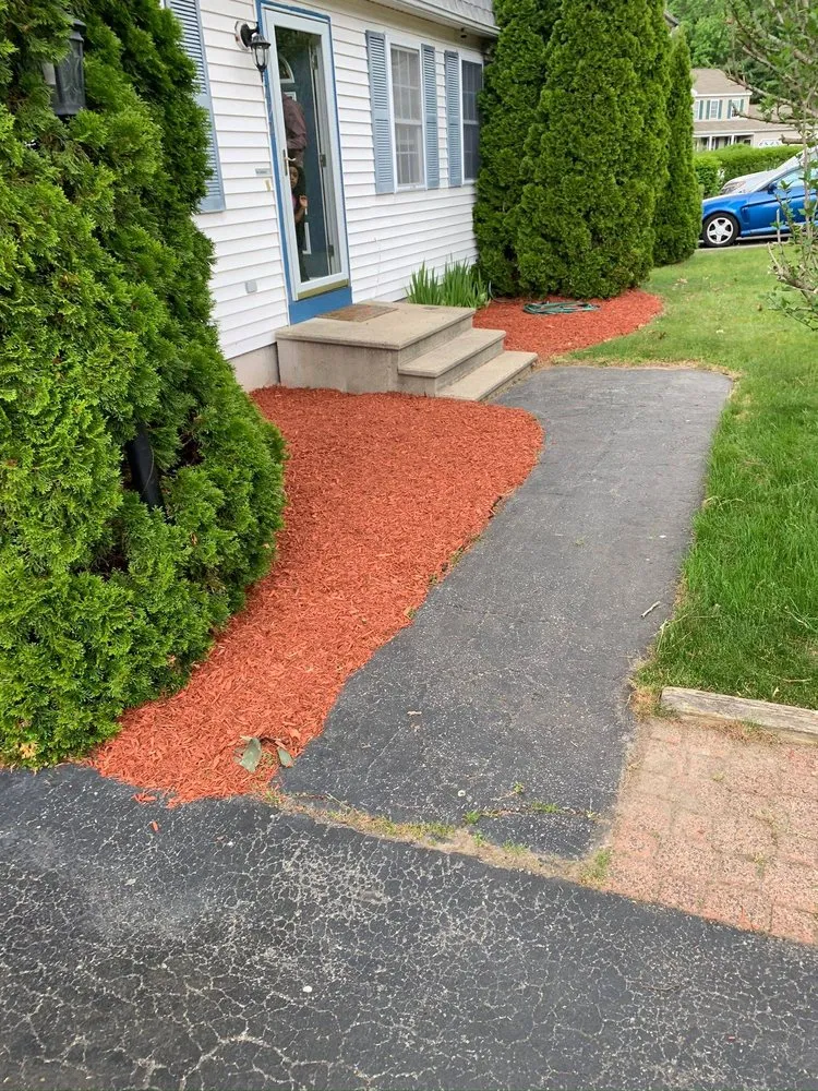 Top-rated landscape design for residential properties in Lowell, MA by Creative construction