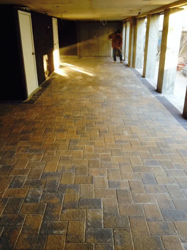 Local yard maintenance for beautiful yards in Westbury, NY by Creative Contracting