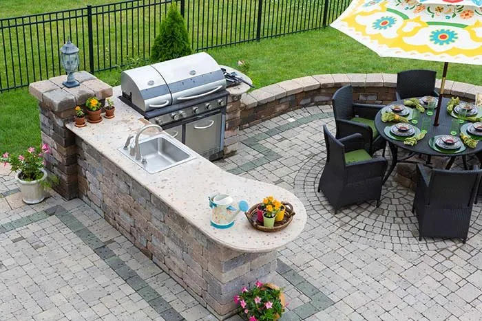 Custom landscape design experts serving Rochester, MN - Creative Curb Appeal