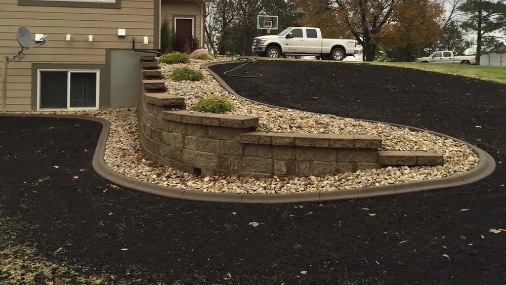 Top-rated landscaping services for year-round maintenance in Glenwood, MN by Creative Curbing