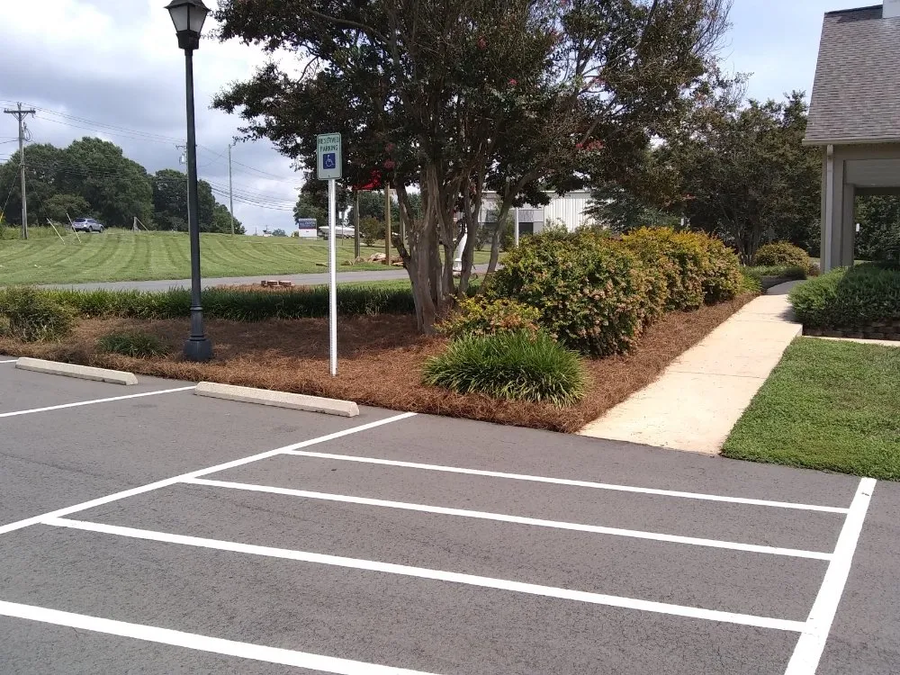 Local landscape installation in Troutman, NC - Creative Cuts