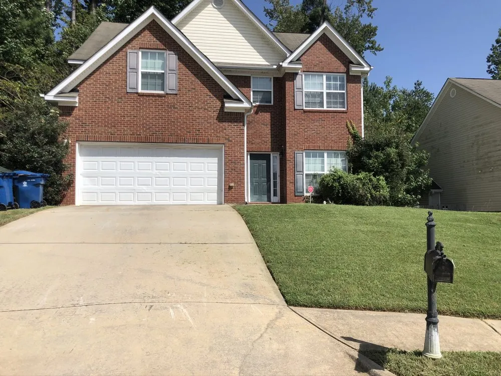 Top-rated landscape design for homes across Riverdale, GA - Creative Designz Landscaping & Home Improvement