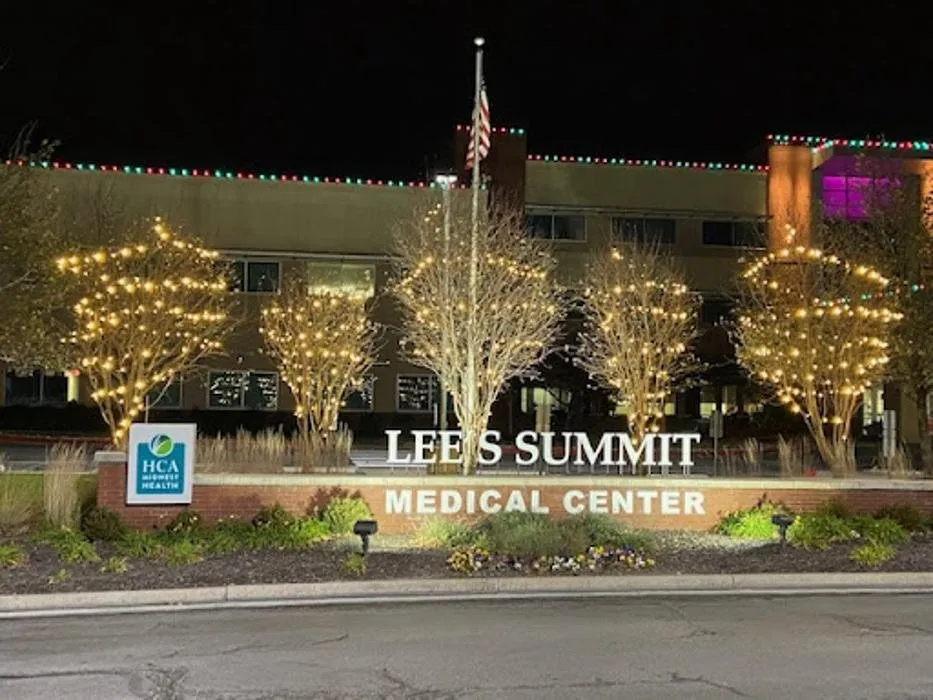 Trusted yard cleanup service in Lenexa, KS - Creative Displays of Kansas City